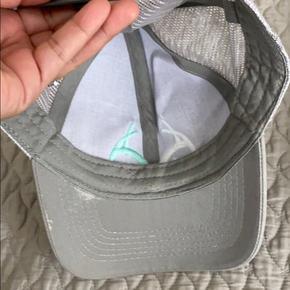 Realtree hat - Picture 3 of 3